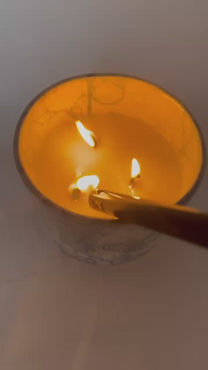 Oshinlight Candle